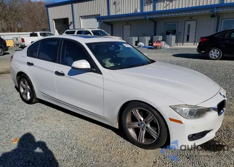 2015 BMW 328 I из США, поврежденный, VIN WBA3A5G57FNS88259